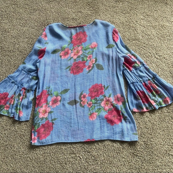 Zac & Rachel Women’s Small Blouse Floral On  Blue White Strips - Picture 4 of 8